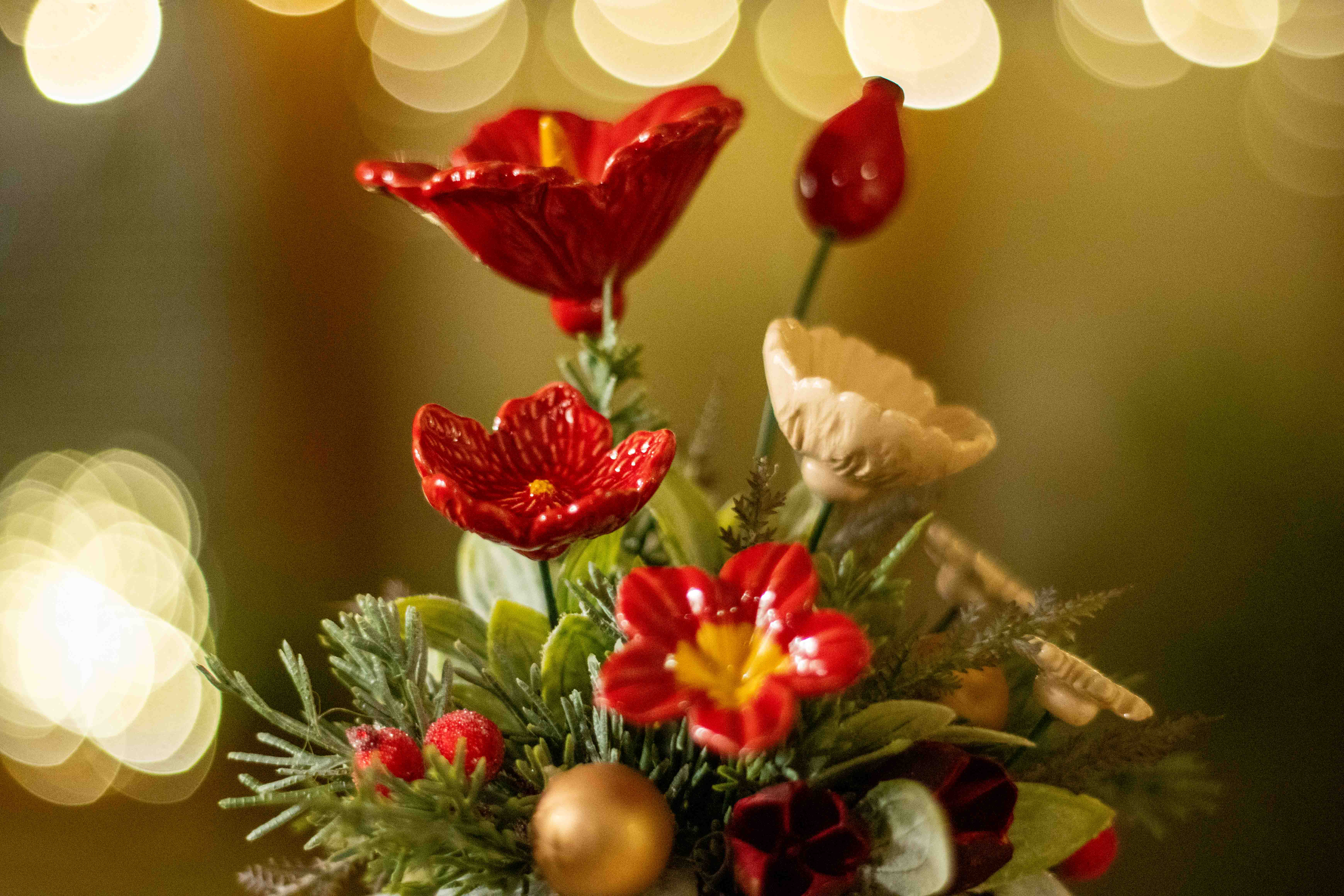 Christmas decorations made of ceramic