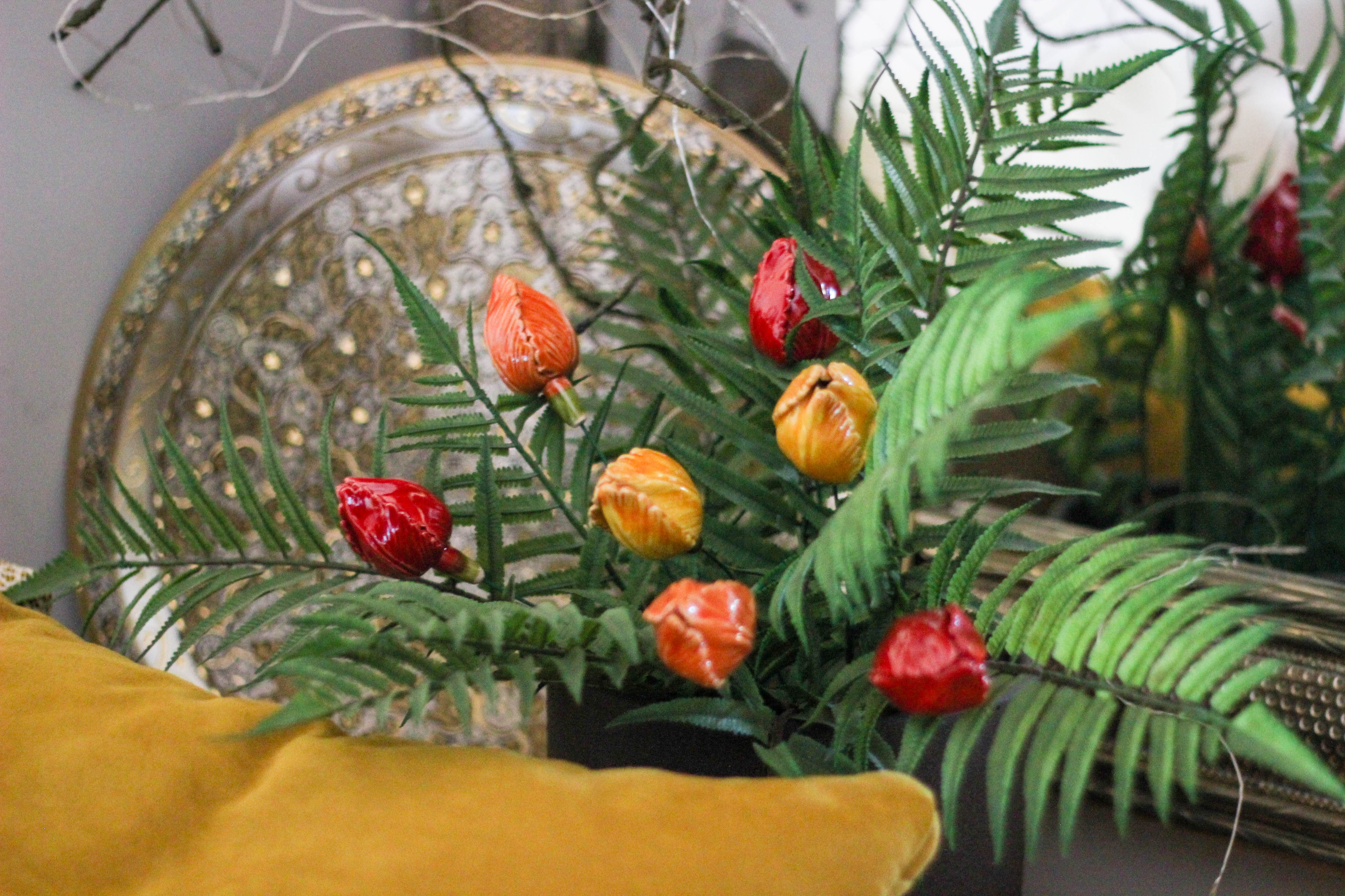 ceramic tulip with silicone green