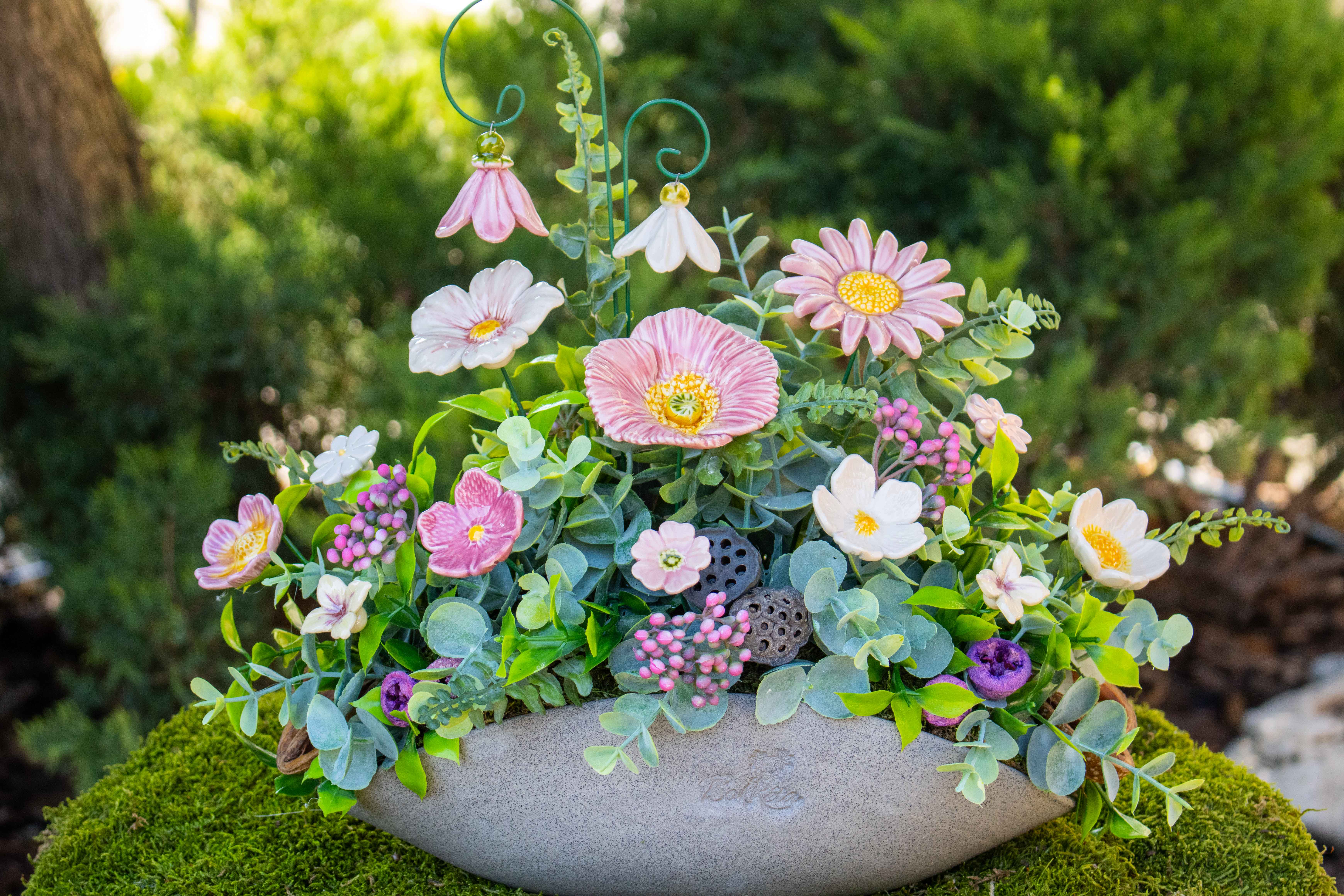 ceramic flower pink dekoration as a gift