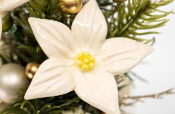 A Christmas Story About a Ceramic Flower
