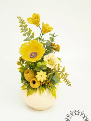 Small Centerpiece with Garden Poppy - Yellow