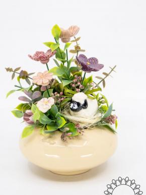Medium Centerpiece with Lamb - Pink