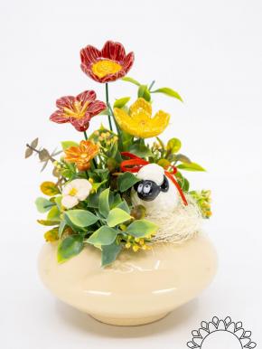 Medium Centerpiece with Lamb - Red